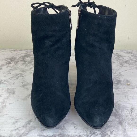 Blondo Tiana Black Leather Ankle Block Heel Ankle Zipper Zip Boots Booties - Picture 2 of 14